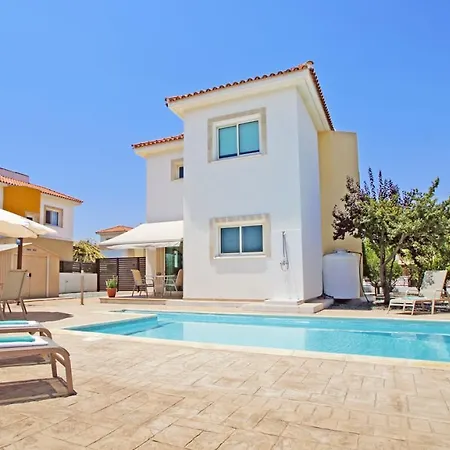 Neoma Villa *